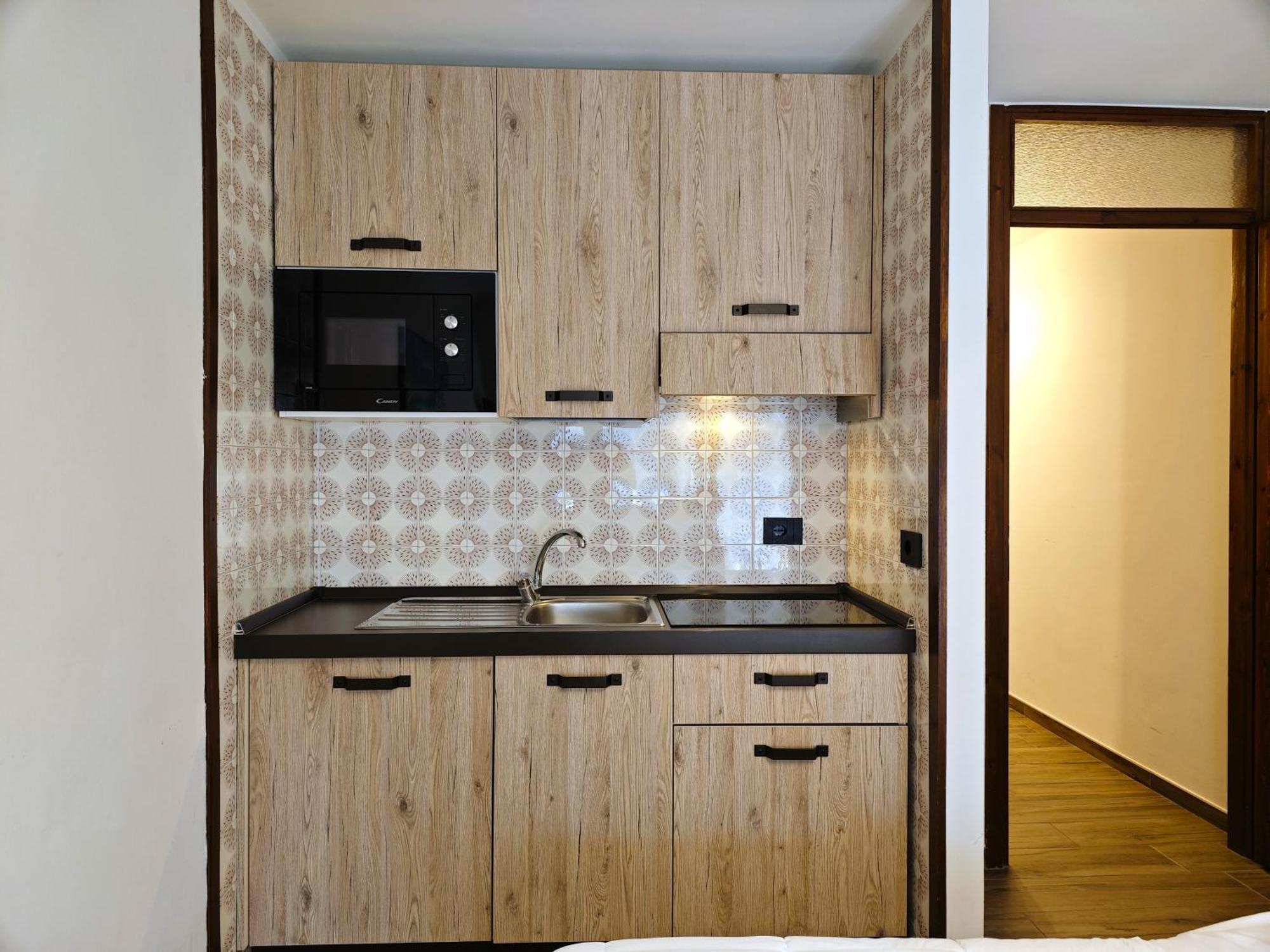Hostdomus - City Center Apartment Sestriere Exterior photo